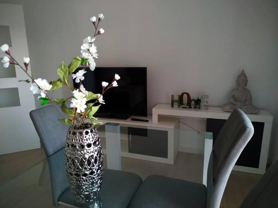 Apartamento Medina Cerca De La Ribera Cordoba Exterior photo